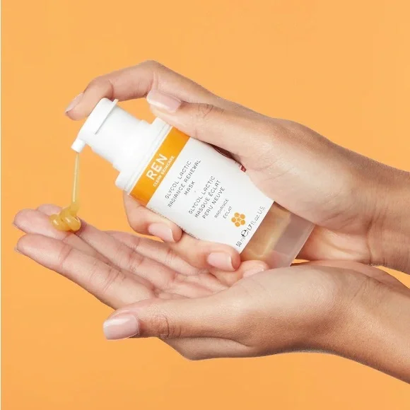 REN Glycol Lactic Radiance Renewal Mask - Picture 4 of 5